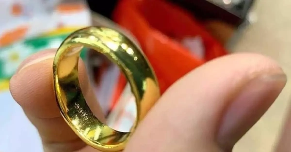 Cảnh báo 'sập bẫy' mua vàng trên mạng