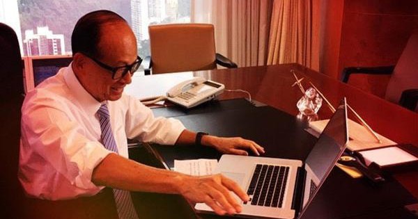 Tỷ phú Lý Gia Thành chỉ cách 
