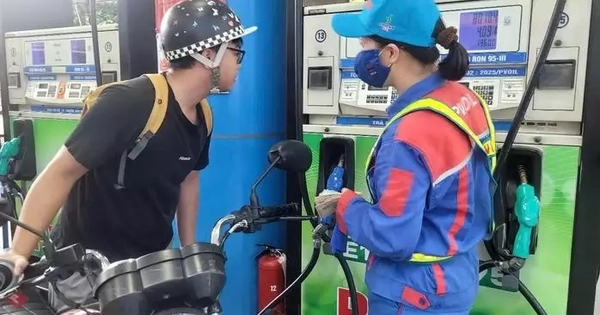 Xăng E10 có thể thay thế xăng khoáng ngay tháng 4, hàng chục triệu xe máy và ô tô chú ý gì?