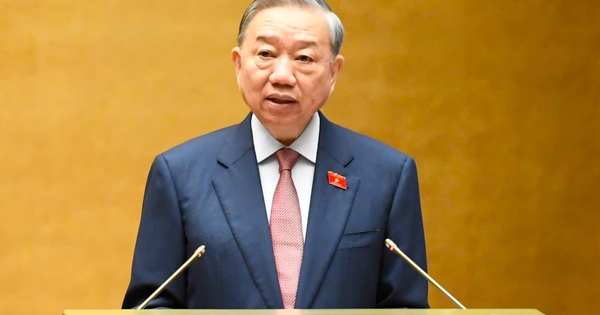 Tổng Bí thư: Quốc hội quyết định cho hiện tại, nhưng phải chịu trách nhiệm trước tương lai