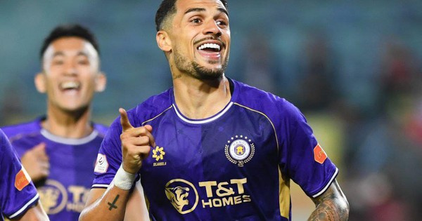 "Đại gia" Malaysia muốn chiêu mộ Đỗ Hoàng Hên