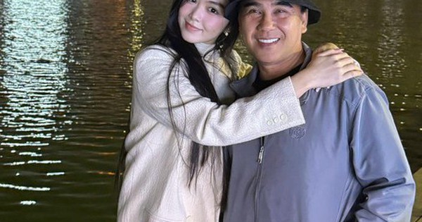 Quyền Linh tặng con gái Lọ Lem "món quà" đặc biệt