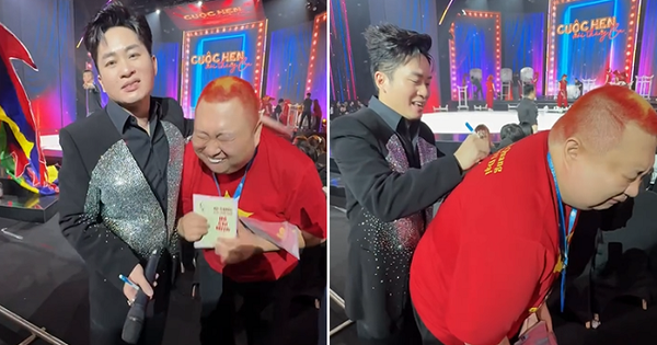 Fan Hàn Quốc có biểu hiện 