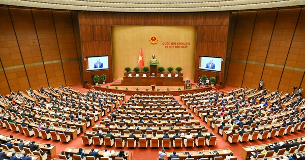 Quốc hội tiến hành bầu Chủ tịch nước, Thủ tướng Chính phủ