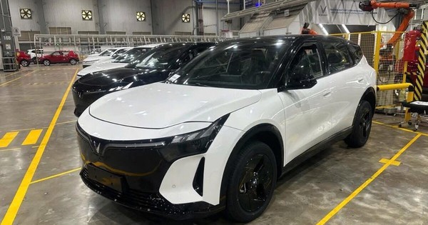 Rò rỉ bản thiết kế mẫu xe điện mới của VinFast