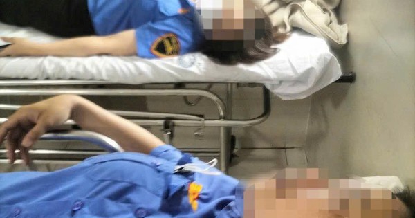 Hai nữ nhân viên gác chắn ở Đà Nẵng hoảng loạn sau khi bị hành hung