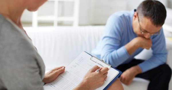 Đi khám da liễu, người đàn ông ngoài 40 tuổi nhận kết quả không ngờ từ một lần “thích của lạ”