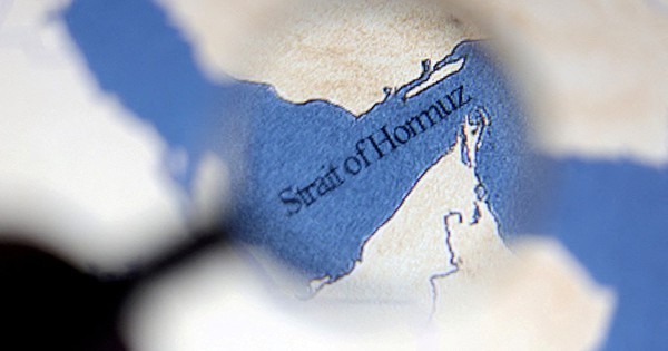 Chuyện gì đây: Iran đột ngột 'lật kèo', chặn 2 tàu chở LNG của đồng minh Mỹ ngay trước cửa eo biển Hormuz