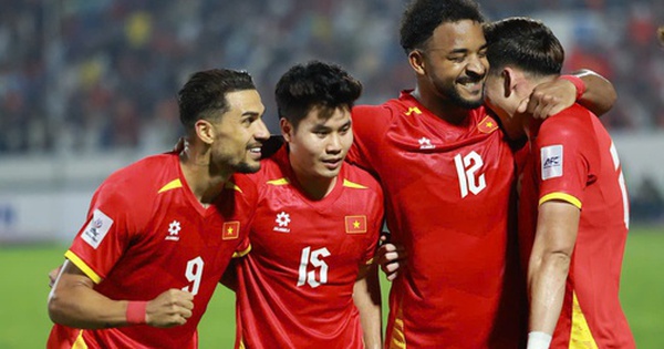 Tuyển Việt Nam thắng 13 trận liên tiếp, lập kỷ lục "khủng" khiến truyền thông Thái Lan bội phục