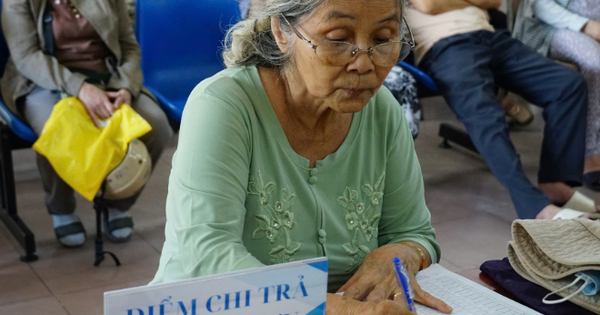 Tất cả người đang hưởng lương hưu sắp đón tin vui từ 1/7