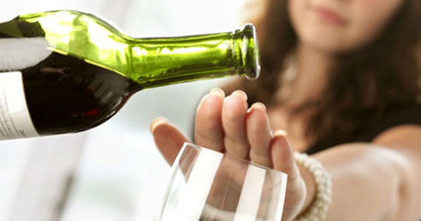 Dân công sở chú ý: Từ 15/5, thực hiện hành vi này trong giờ làm việc có thể bị phạt tới 3 triệu đồng