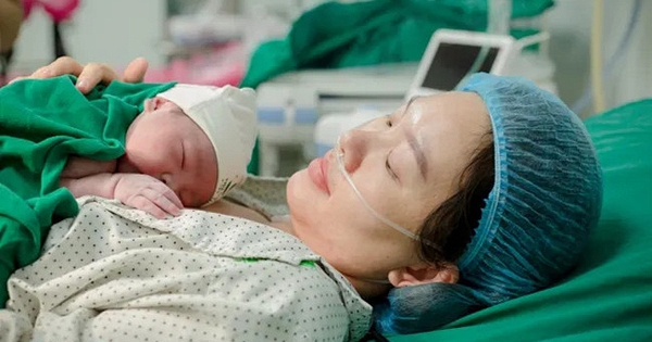 Ngày biết mình mang thai con gái cũng là ngày tôi bắt đầu 1 lời nói dối lớn