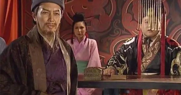3 lần Lưu Thiện nói ít mà khiến người nghe sững lại: Gia Cát Lượng chột dạ, Tư Mã Chiêu cũng bị qua mặt
