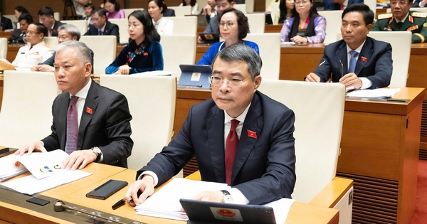 Sáng nay, Quốc hội phê chuẩn bổ nhiệm Phó Thủ tướng và bộ trưởng, trưởng ngành