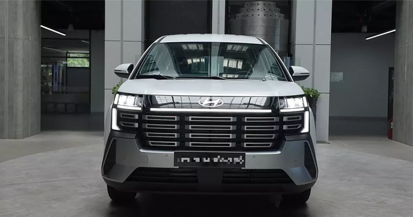 Loạt xe 7 chỗ 'đua nhau' giảm giá