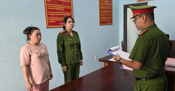 Thực hiện lệnh bắt khẩn cấp Phạm Thị Hồng Phúc 37 tuổi