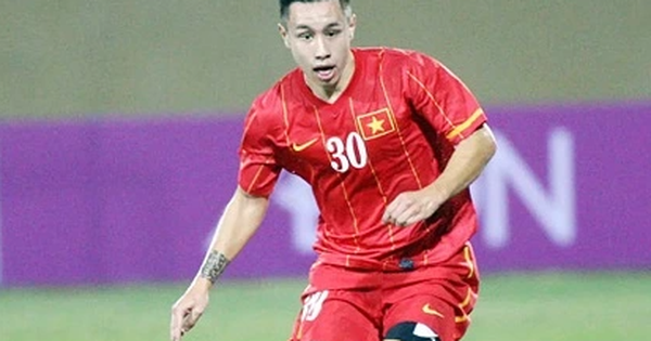 Cựu tuyển thủ Việt Nam nhận bằng HLV tại châu Âu