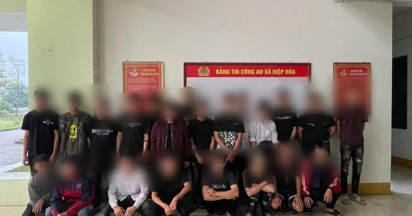 25 thanh thiếu niên vác dao 'phóng lợn' hỗn chiến náo loạn tuyến phố Bắc Ninh