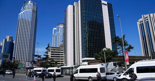 Tấn công khủng bố nhằm vào tòa nhà có Lãnh sự quán Israel tại Thổ Nhĩ Kỳ