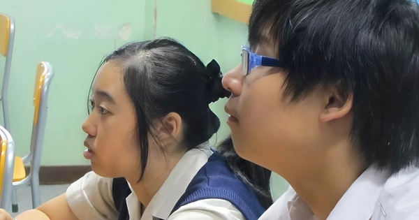 Những người trông 