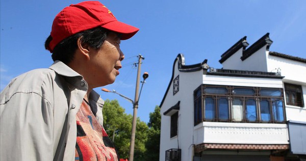 Có lương hưu nhưng sống cô đơn: Nhiều người về già giữ tiền quá chặt và phải trả giá bằng những năm tháng lặng lẽ