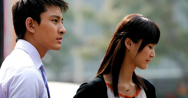 Nghỉ lễ, tôi muốn về quê thăm bố ốm nhưng chồng nằng nặc giữ tôi lại để đóng vai 