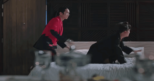 Không thể chịu nổi cảnh 18+ xấu hổ nhất phim Việt