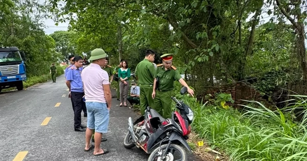 Phát hiện thi thể phân huỷ bên quốc lộ