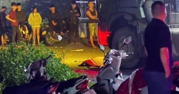 Va chạm với xe đầu kéo trong đêm, 2 thanh niên tử vong tại chỗ