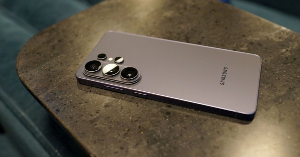 Làm rơi Galaxy S26 Ultra khiến màn hình vỡ tan, tôi tưởng 