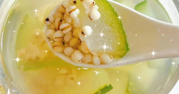 Đừng chỉ biết uống nước lọc vào mùa hè! Đây là 3 loại nước 