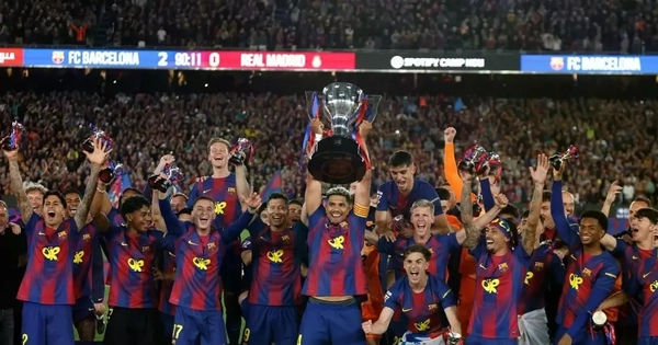 Barcelona bảo vệ thành công danh hiệu La Liga