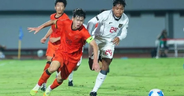 Tuyển Indonesia và Trung Quốc cùng sảy chân, tan mộng dự World Cup?