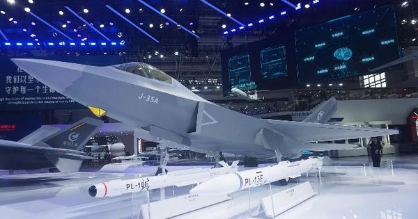 Trung Quốc đưa J-35AE ra thị trường toàn cầu để 'soán ngôi' Su-57E