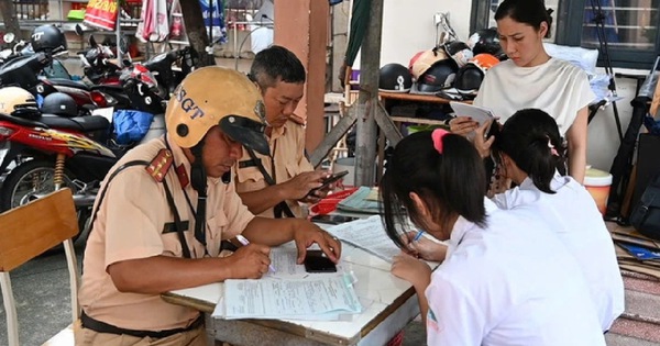CSGT TPHCM công bố danh sách học sinh vi phạm giao thông tại 357 trường học