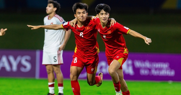 Trọn vẹn khoảnh khắc U17 Việt Nam ăn mừng chiến thắng ngày giành vé đi World Cup