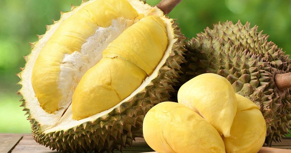 Sầu riêng bổ dưỡng nhưng 4 người cần tránh xa