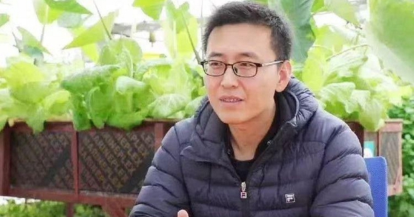 Phát hiện người đàn ông kiếm hơn 139 tỷ đồng/năm nhờ mô hình “trồng rau không cần bón phân, nuôi cá không cần thay nước”
