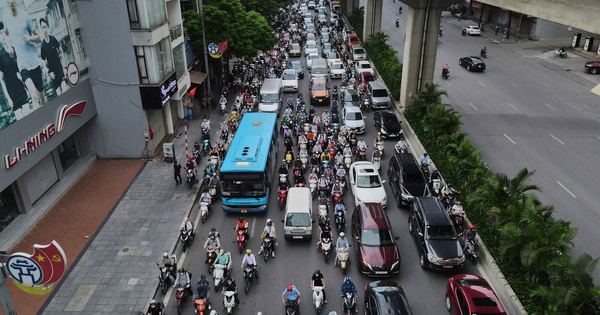 Hà Nội dự kiến hạn chế xe cá nhân theo khung giờ, tuyến đường từ 2035