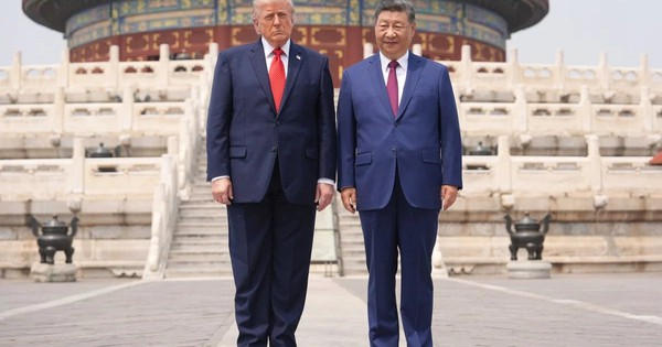Vừa đặt chân đến một công trình ở Trung Quốc, Tổng thống Trump ngỡ ngàng thốt lên 