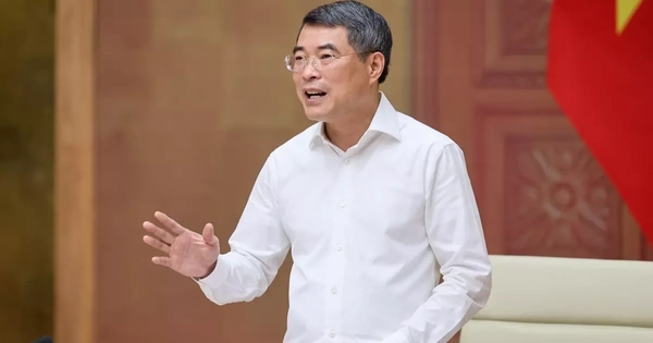 Thủ tướng yêu cầu các Bộ xử lý xong nhà đất dôi dư trước 25/5