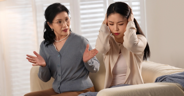 Chồng và mẹ chồng thường xuyên nói xấu tôi: Biết chuyện, tôi cao tay cho 2 mẹ con họ ngượng chín mặt