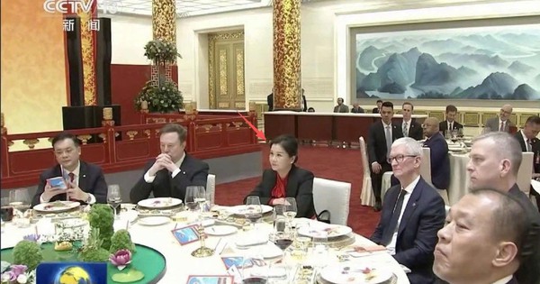 Nữ doanh nhân ngồi giữa Tim Cook và Elon Musk tại quốc yến: Từ nữ công nhân đến 