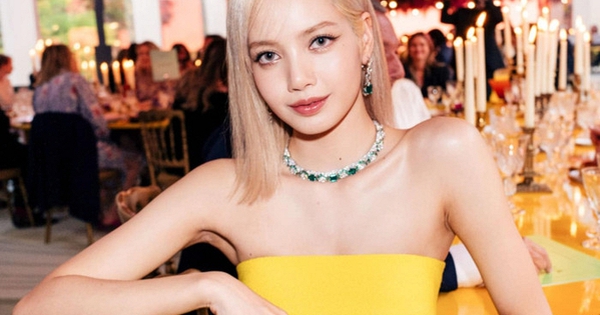 Một bức ảnh của Lisa (BLACKPINK) có giá 16 tỷ đồng