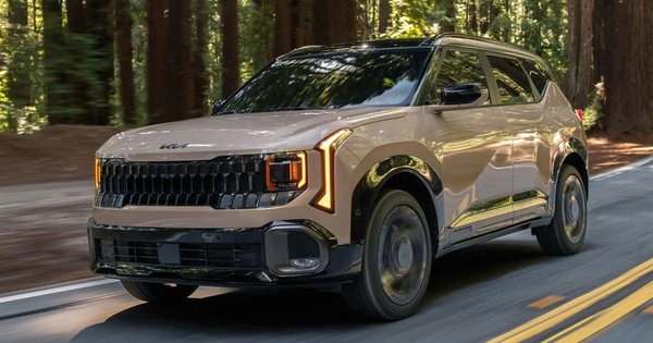 Kia Seltos cán mốc doanh số 2 triệu xe: Lượng bán cực khủng ở một thị trưởng tỷ dân, khách Việt cũng góp phần không nhỏ