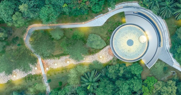 Khánh thành một công trình tri ân, tưởng niệm đặc biệt tại quê hương Chủ tịch Hồ Chí Minh