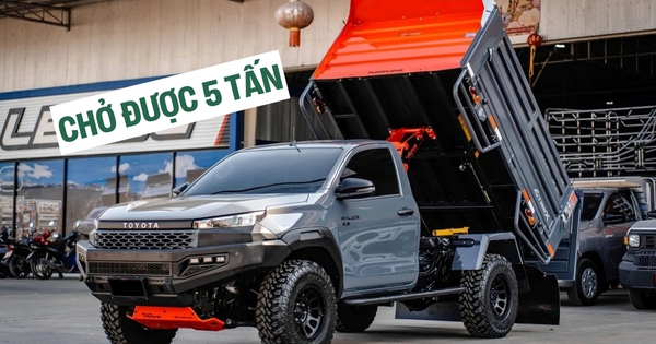 Toyota Hilux 'lột xác' thành xe ben mà không cần cắt xẻ: Chở tới 5 tấn, có cả cần cẩu tự bốc hàng