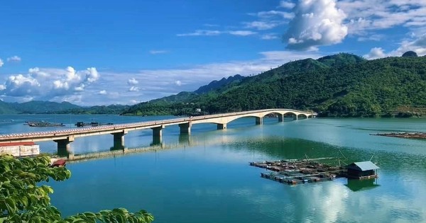 Cây cầu có cột trụ cao nhất Việt Nam hoàn toàn do người Việt tự xây và 