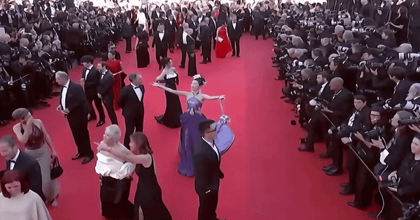 Trùm làm lố ở Cannes: Mỹ nhân 2K ăn mặc lòe loẹt lượn lờ 