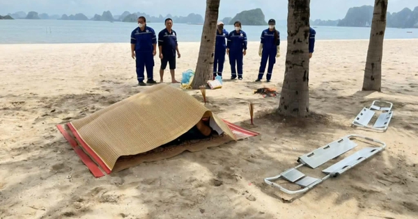 Dông lốc thổi lật thuyền trên Vịnh Hạ Long, hai vợ chồng thiệt mạng